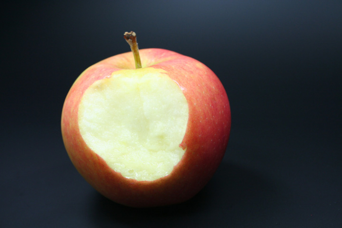 Biss in den Apfel